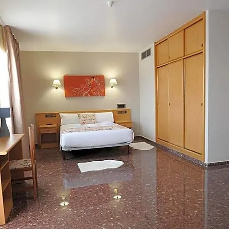 Maria Rosa 4*