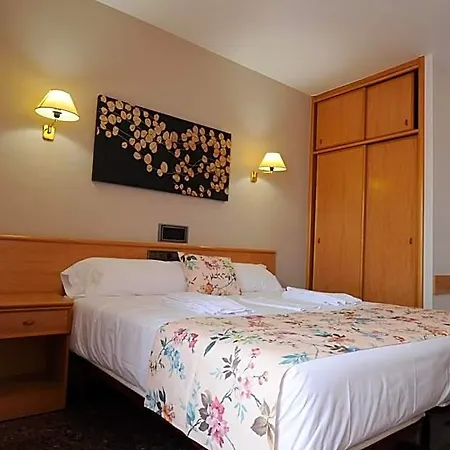 Maria Rosa 4* Pedrola